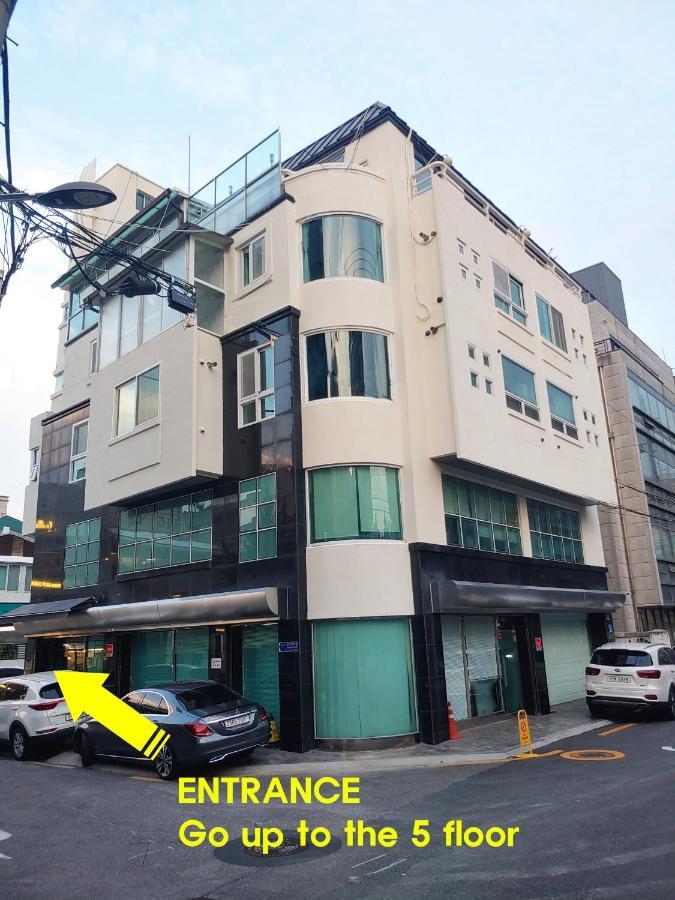 Rumah tetamu Dolma Hongdae 2*